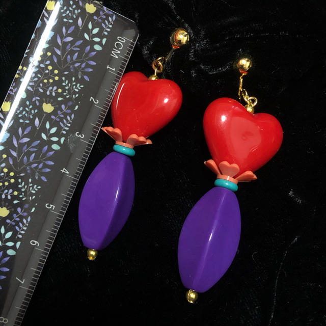 AVON(エイボン)のアメリカヴィンテージ 80s vintage heart earrings レディースのアクセサリー(イヤリング)の商品写真