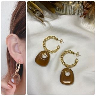 チェーンゴールド×ブラウンアクリルピアス(ピアス)