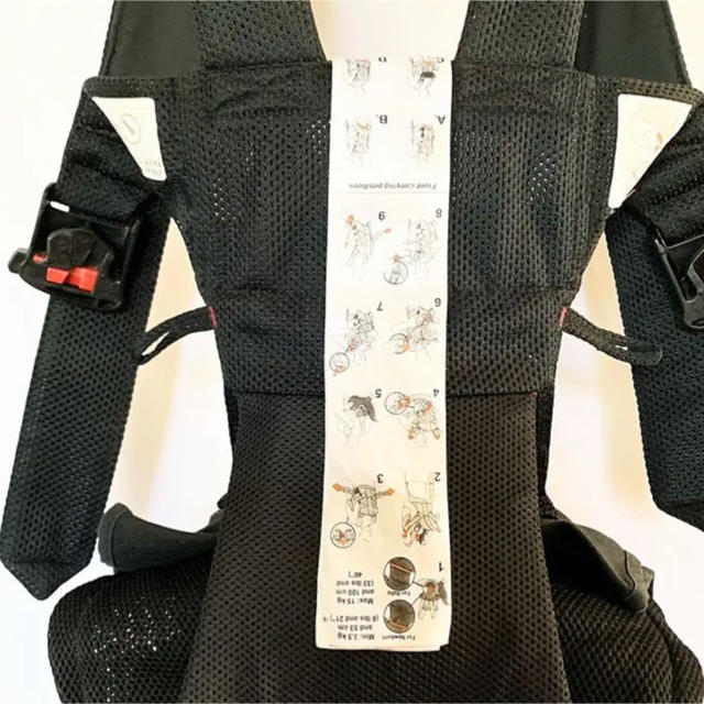 BABYBJORN(ベビービョルン)の最終値下げ↓美品！ベビービョルン one 抱っこ紐 キッズ/ベビー/マタニティの外出/移動用品(抱っこひも/おんぶひも)の商品写真