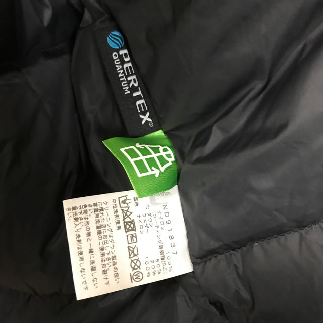 THE NORTH FACE(ザノースフェイス)のビーチグリーン ノースフェイス マウンテンダウンジャケット xs メンズのジャケット/アウター(ダウンジャケット)の商品写真