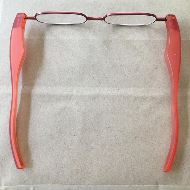 携帯　老眼鏡　2.0 レディースのファッション小物(サングラス/メガネ)の商品写真