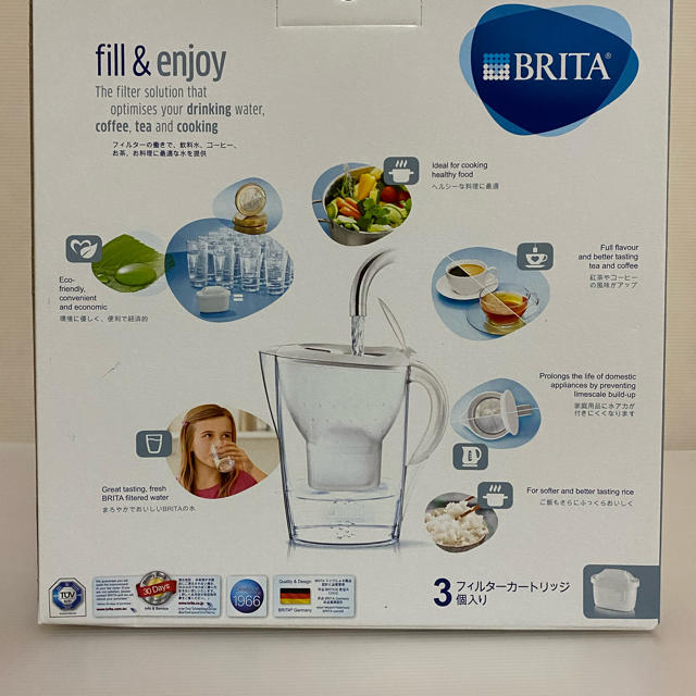 Britax(ブリタックス)のBRITA  浄水器　2.4L カートリッジ　３個付　 インテリア/住まい/日用品のキッチン/食器(浄水機)の商品写真