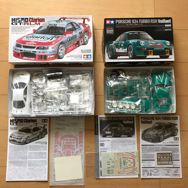 タミヤ 1/24 ポルシェ934 ニスモ・クラリオンGT-R 絶版品　2個セット エンタメ/ホビーのおもちゃ/ぬいぐるみ(模型/プラモデル)の商品写真