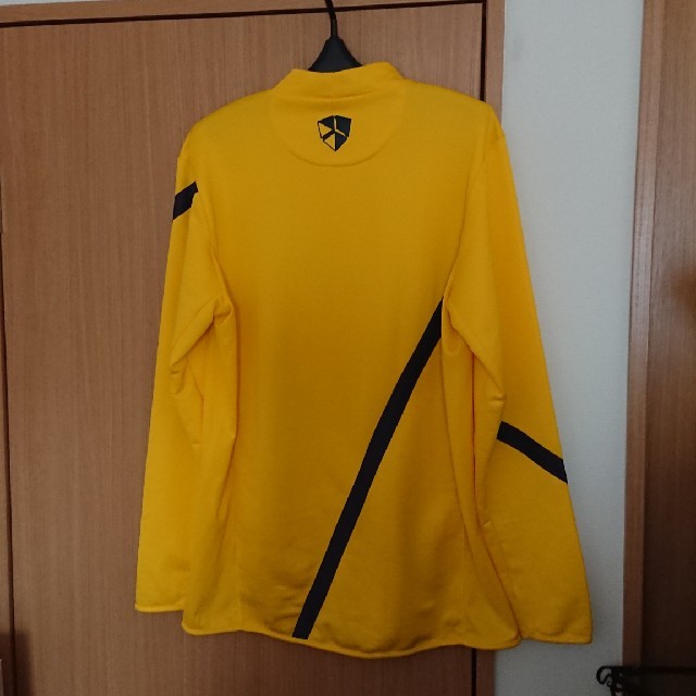 NIKE(ナイキ)のぺぺ様専用！ナイキ FCバルセロナ サッカー ユニフォーム 黄色 size Ｌ スポーツ/アウトドアのサッカー/フットサル(ウェア)の商品写真