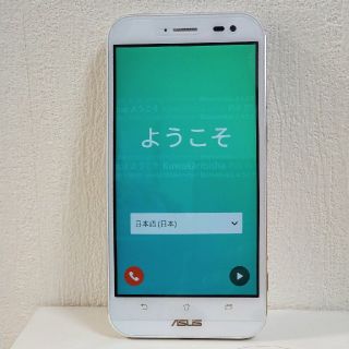 エイスース(ASUS)のAsus ZenFone Zoom プレミアムレザーホワイト128GB(スマートフォン本体)