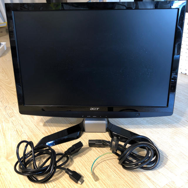 acer P194w 19インチディスプレイ　HDMI-DVI 変換ケーブル付き