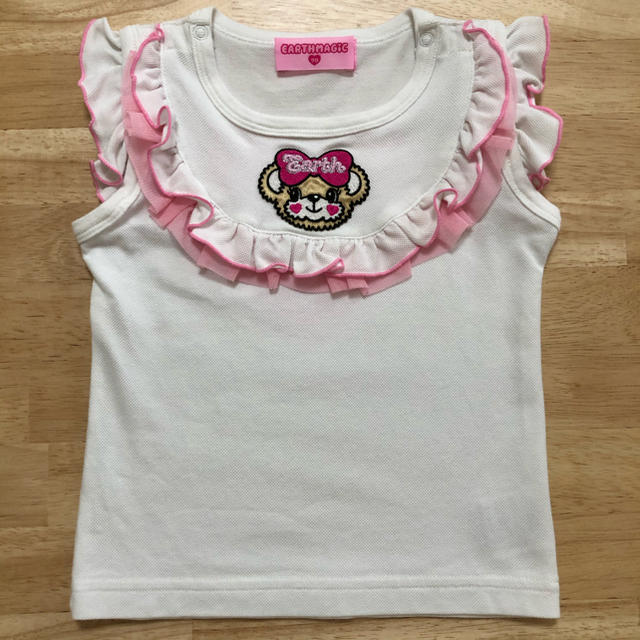 EARTHMAGIC(アースマジック)のアースマジック　フリルタンクトップ　90 キッズ/ベビー/マタニティのキッズ服女の子用(90cm~)(Tシャツ/カットソー)の商品写真