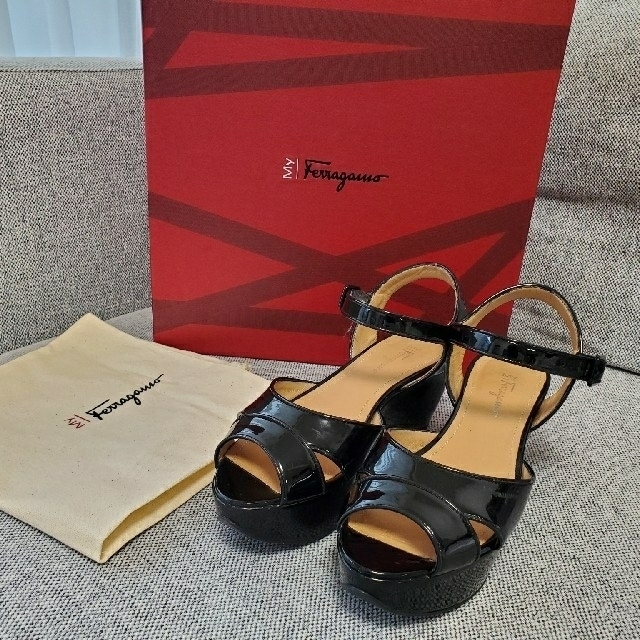 Ferragamo　サルヴァトーレフェラガモ 　サンダル