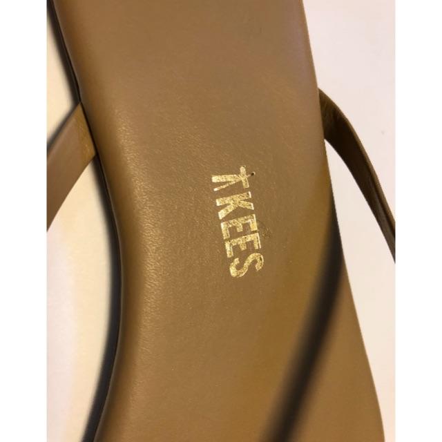 DEUXIEME CLASSE(ドゥーズィエムクラス)の未使用 TKEES サンダル レザー US5 36 ベージュ レディースの靴/シューズ(サンダル)の商品写真