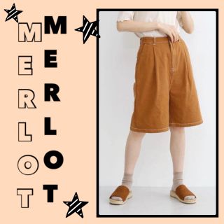 メルロー(merlot)の【新品タグ付き】♡メルロー♡ デニムタックハーフパンツ ホワイト(ハーフパンツ)