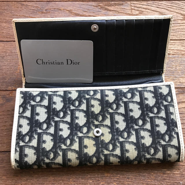 Christian Dior(クリスチャンディオール)のChristian Dior トロッター　長財布 レディースのファッション小物(財布)の商品写真