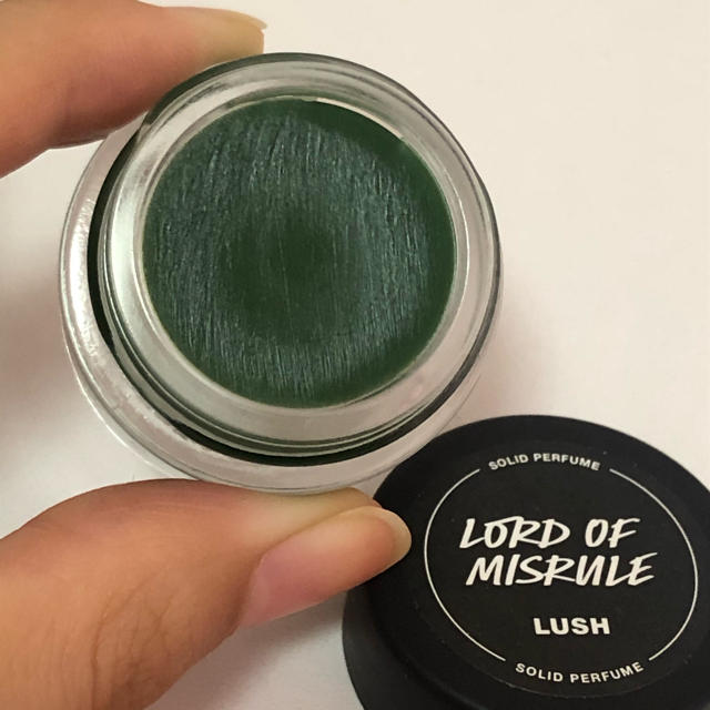 LUSH(ラッシュ)のLUSH 練り香水 コスメ/美容の香水(ユニセックス)の商品写真