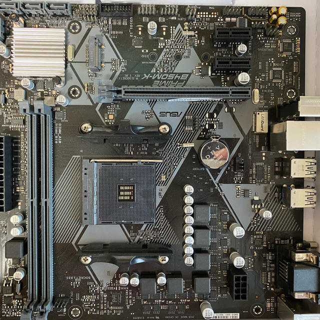 ASUS B450 M-K マザーボード 1