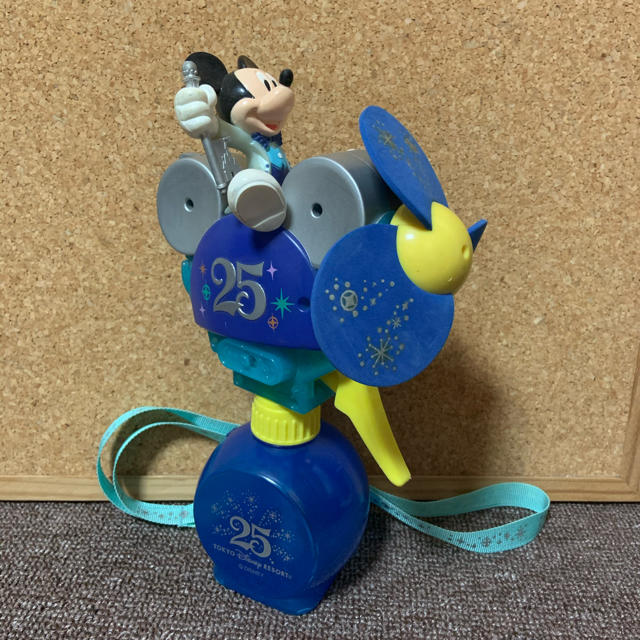 Disney ディズニー25周年 ミッキー扇風機付き霧吹きの通販 By 博子 S Shop ディズニーならラクマ Disney ディズニー25周年 ミッキー扇風機付き霧吹きの通販 By 博子 S Shop ディズニーならラクマ