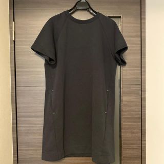 ユニクロ(UNIQLO)のユニクロ　ワンピース　ドライスウェットワンピース(ミニワンピース)