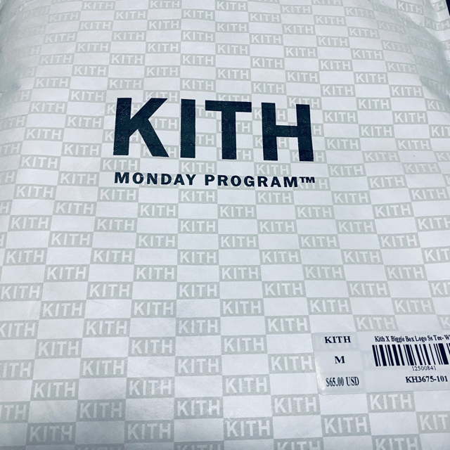 Supreme(シュプリーム)の【ゆうすけ様専用】Kith × Biggie Box Logo Ss Tee メンズのトップス(Tシャツ/カットソー(半袖/袖なし))の商品写真