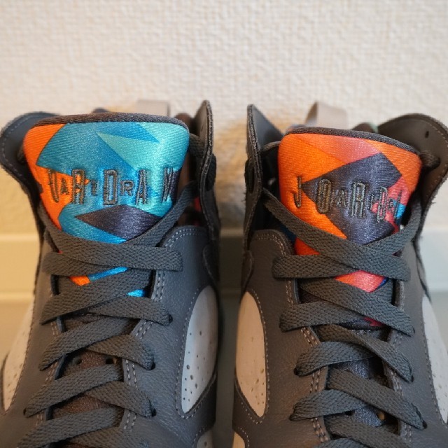 NIKE(ナイキ)の【ひろゆきさん専用】Jordan 7 Retro Barcelona Days メンズの靴/シューズ(スニーカー)の商品写真