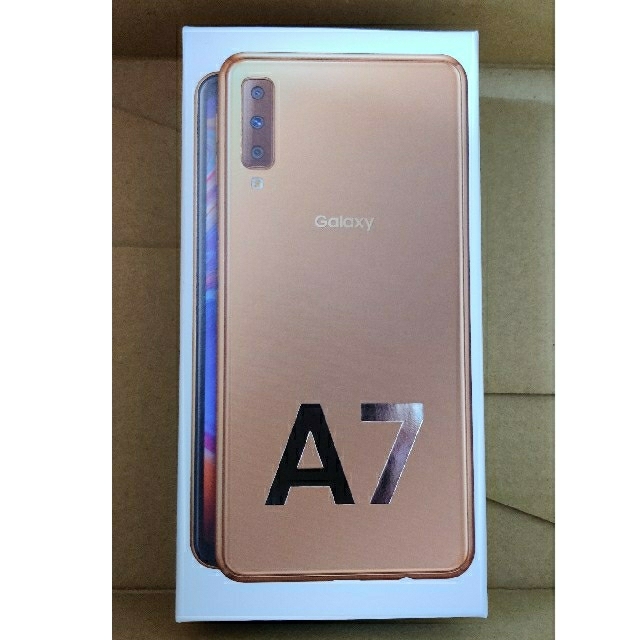 スマートフォン/携帯電話Galaxy A7 ゴールド 64GB