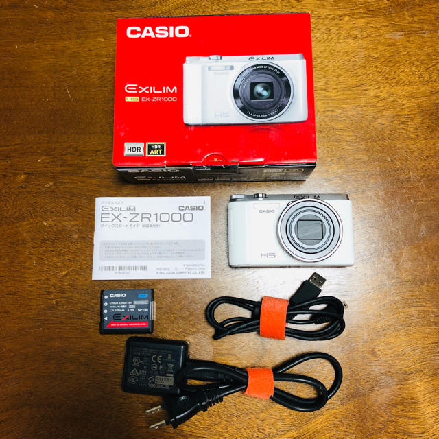 CASIO EXILIM EX-ZR1000 ホワイト - コンパクトデジタルカメラ