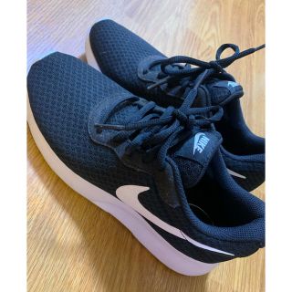 ナイキ(NIKE)のNIKE スニーカー 24.5(スニーカー)