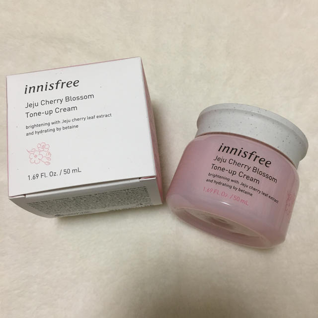 Innisfree(イニスフリー)のイニスフリー　チェリーブロッサム　トーンアップクリーム コスメ/美容のベースメイク/化粧品(化粧下地)の商品写真