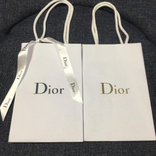 ディオール(Dior)のDior 袋　包装　珍しいゴールドロゴもあり！(ラッピング/包装)