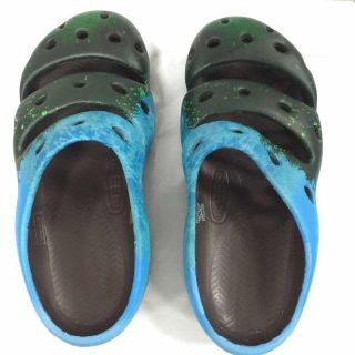 キーン(KEEN)のKEEN YOGUI ヨギ　スニーカー　サンダル 大人気 25cm(サンダル)