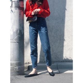 マウジー(moussy)のmoussy HIGH WAIST TAPERED(デニム/ジーンズ)