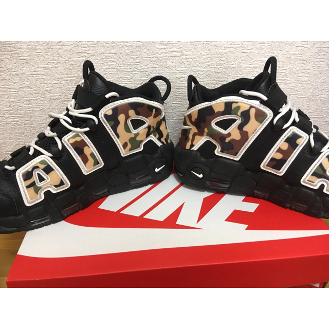 NIKE(ナイキ)の NIKE AIR MORE UPTEMPO カモ メンズの靴/シューズ(スニーカー)の商品写真