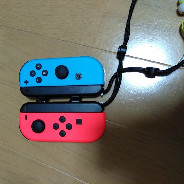 ジョイコンと充電セット 1