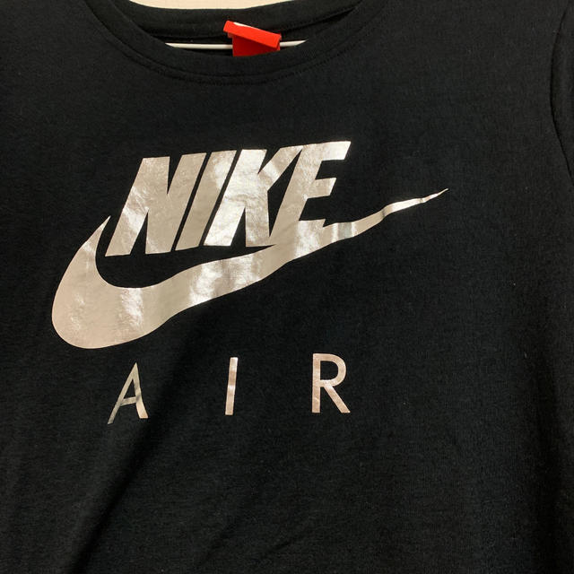 NIKE(ナイキ)のNIKE✔︎ レディースのトップス(Tシャツ(半袖/袖なし))の商品写真