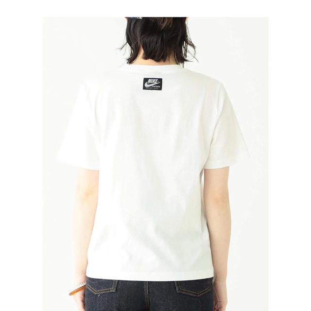 NIKE(ナイキ)の//mmmさん専用//NIKEアイコン グラフィック ショートスリーブTシャツ レディースのトップス(Tシャツ(半袖/袖なし))の商品写真