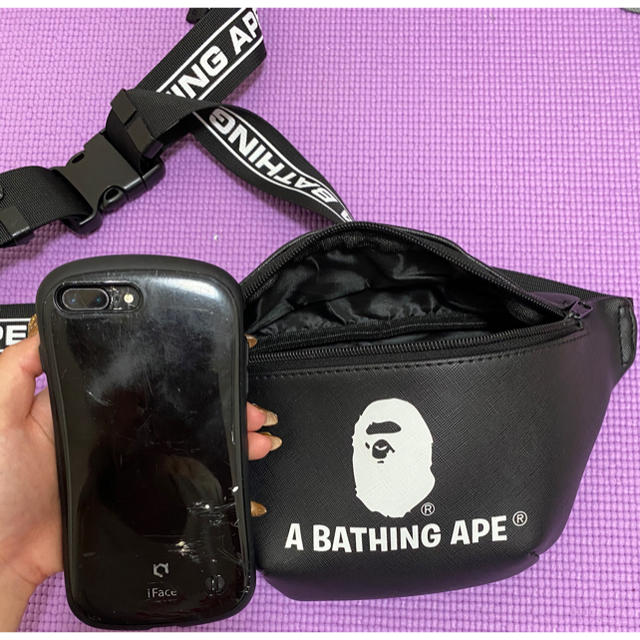 A BATHING APE(アベイシングエイプ)のAPE ショルダー　雑誌の付録 メンズのバッグ(ショルダーバッグ)の商品写真