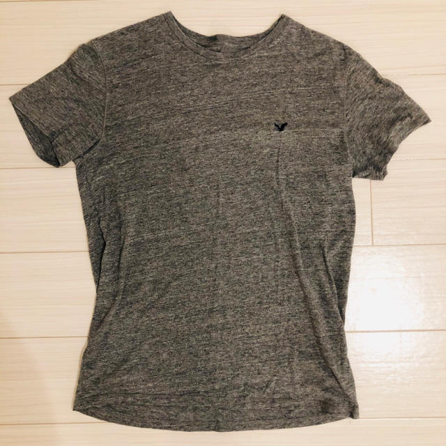 American Eagle(アメリカンイーグル)のアメリカンイーグル American Eagle Tシャツグレー メンズのトップス(Tシャツ/カットソー(半袖/袖なし))の商品写真