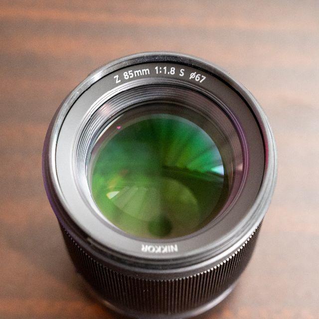 Nikon(ニコン)のNikon NIKKOR Z 85mm f/1.8 S スマホ/家電/カメラのカメラ(レンズ(単焦点))の商品写真