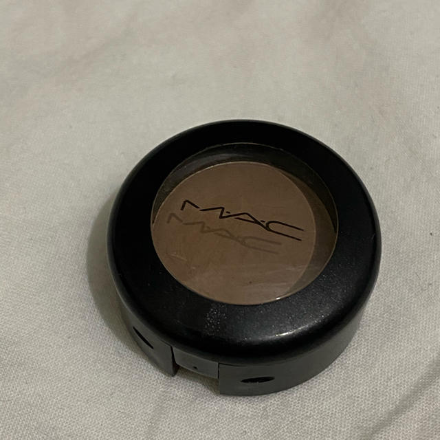 MAC(マック)のM・A・C/スモールアイシャドウ/WEDGE コスメ/美容のベースメイク/化粧品(アイシャドウ)の商品写真