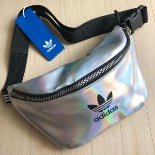 アディダス(adidas)の新品adidas オリジナルス メタリック ウエスト ポーチ バッグ ボディ(ボディバッグ/ウエストポーチ)