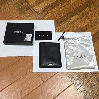 フルラ(Furla)のfurla 二つ折り財布　美品(折り財布)