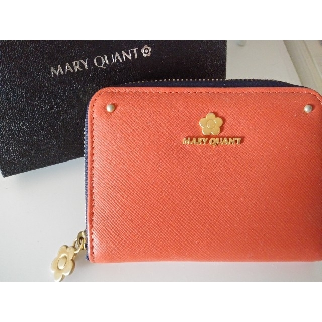 新品★　MARY QUANT　人気　ミニウォレット　可愛い　黒　お花　箱付き♡