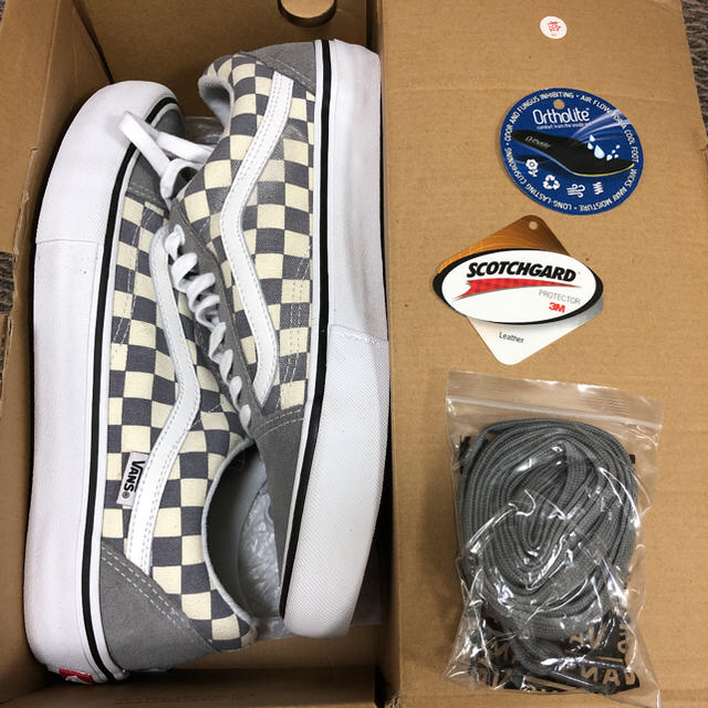 VANS(ヴァンズ)の日本未発売 Vans Old Skool Pro Grey Checker メンズの靴/シューズ(スニーカー)の商品写真