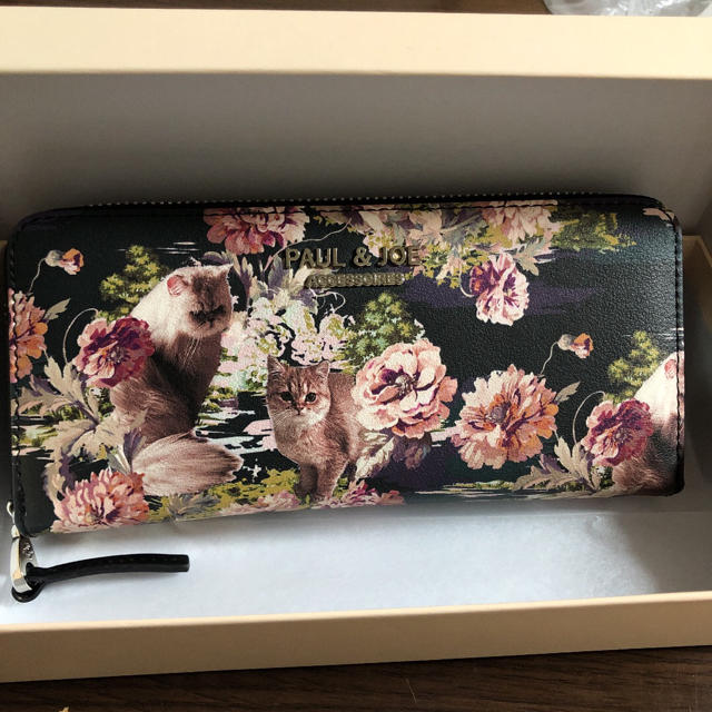 新品 ポールアンドジョー アクセソワ ヌネット&ジプシー 長財布 猫柄