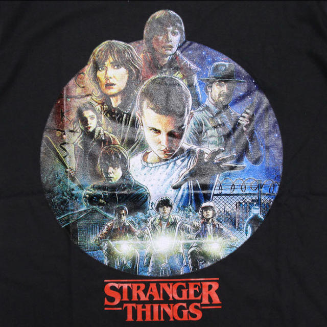 ストレンジャーシングス　tシャツ メンズのトップス(Tシャツ/カットソー(半袖/袖なし))の商品写真