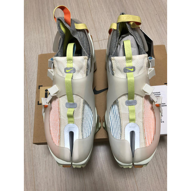 NIKE(ナイキ)のNIKE ZOOM ROAD WARRIOR ISPA VOLT 28.0cm メンズの靴/シューズ(スニーカー)の商品写真