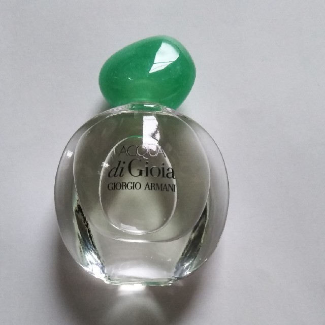 Giorgio Armani(ジョルジオアルマーニ)の香水ミニボトル コスメ/美容の香水(香水(女性用))の商品写真