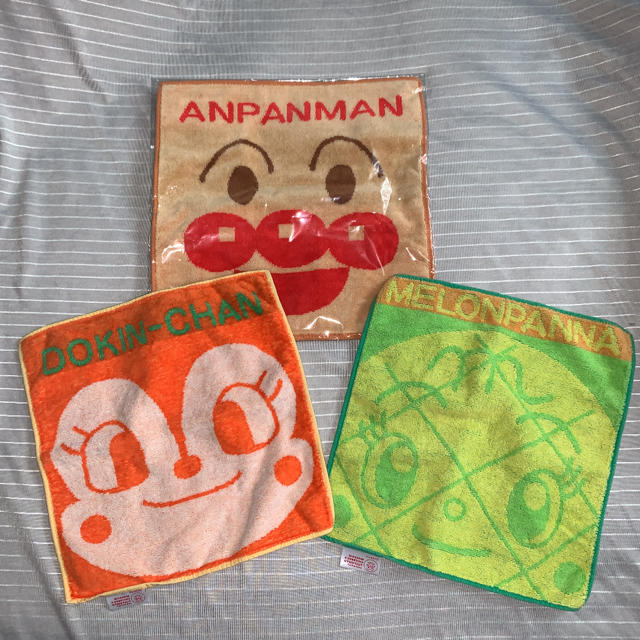 アンパンマン(アンパンマン)のアンパンマン　ハンドタオル3枚セット キッズ/ベビー/マタニティのキッズ/ベビー/マタニティ その他(その他)の商品写真