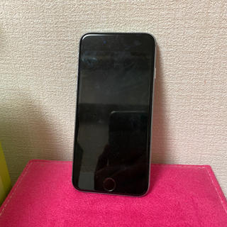アップル(Apple)の専用iPhone 6s 64GB スペースグレー　au(スマートフォン本体)