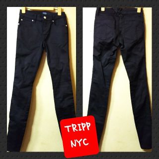 トリップニューヨークシティ(Tripp NYC)のTRIPP NYC★未使用★ブラックスキニー／24(スキニーパンツ)