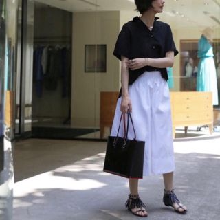 セリーヌ(celine)の1回のみ着用　ロイヤルVIPクリーニング済　セリーヌ　キュロット(キュロット)