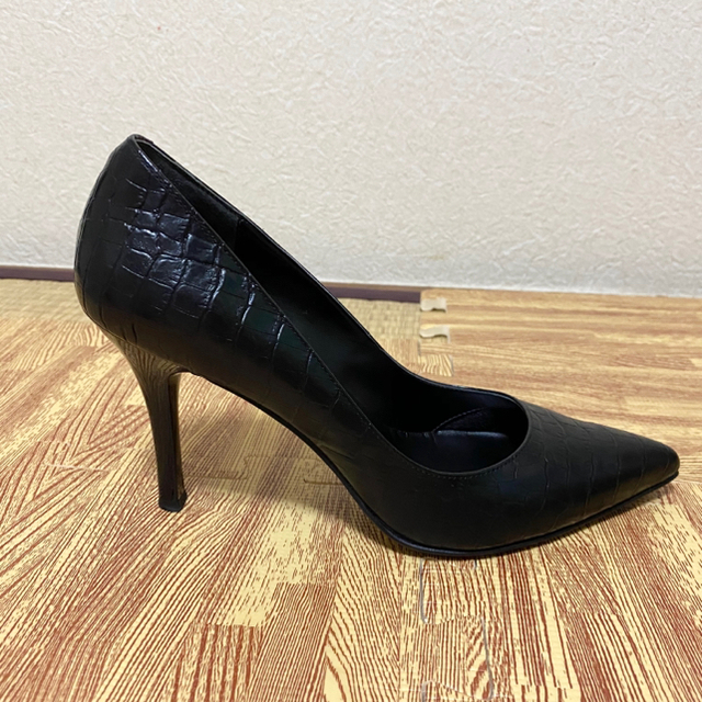 DIANA(ダイアナ)の【SALE】型押しポインテッドパンプス レディースの靴/シューズ(ハイヒール/パンプス)の商品写真