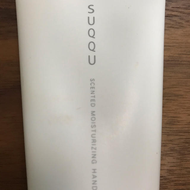 SUQQU(スック)のpinokorin88様専用SUQQUハンドクリーム コスメ/美容のボディケア(ハンドクリーム)の商品写真